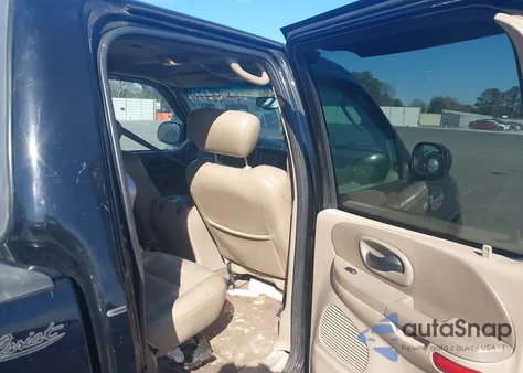 2002 Ford F-150 Lariat/Xlt из США, поврежденный, VIN 1FTRW08L32KD89177